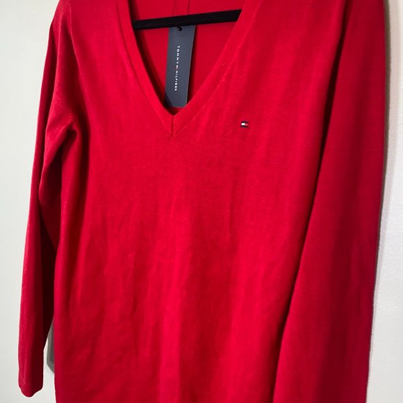 NWT Tommy Hilfiger Heritage Red V-Neck Sweater - Picture 5 of 8